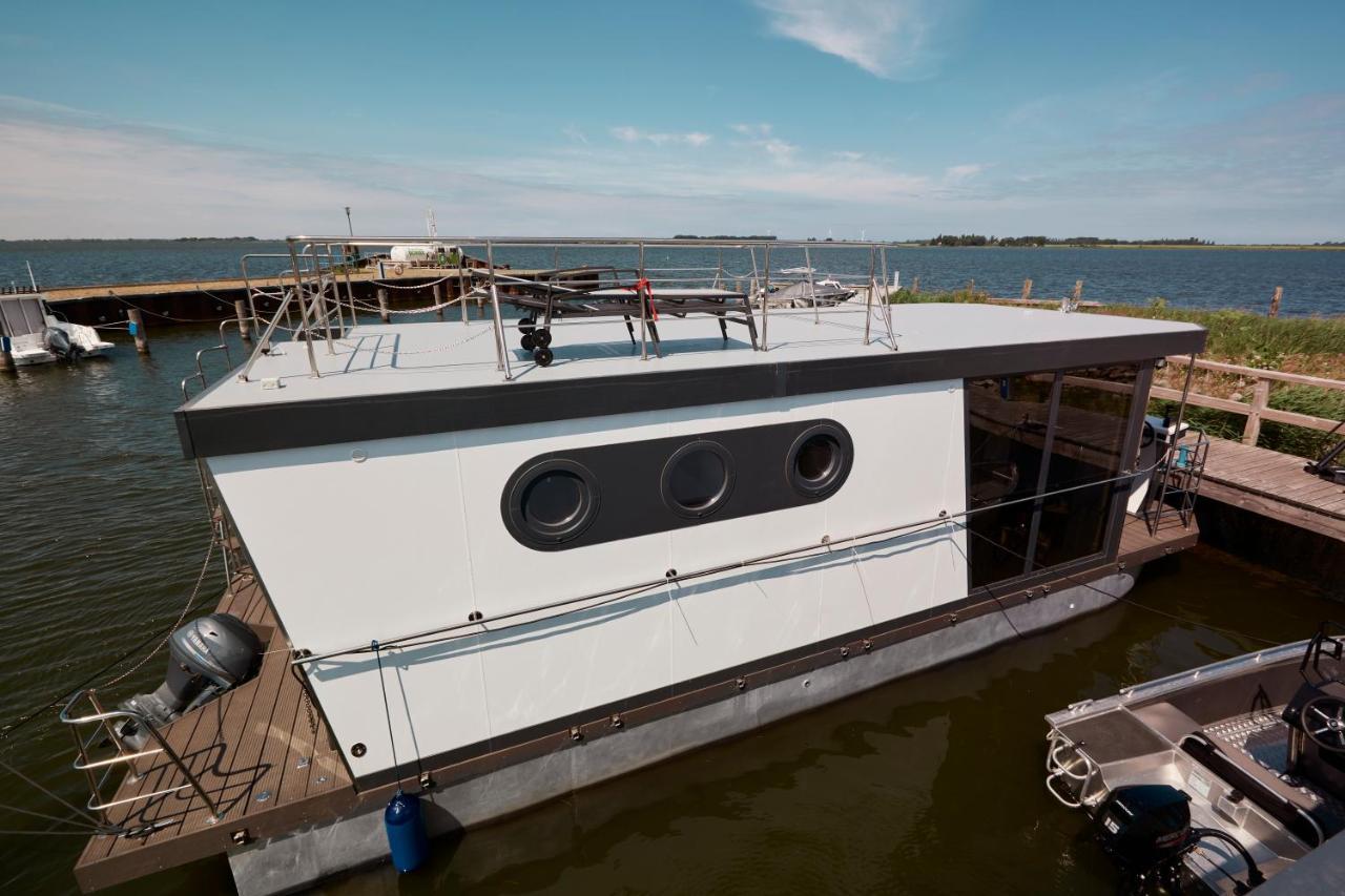 Hausboote Und Fewo Vieregge Exterior foto