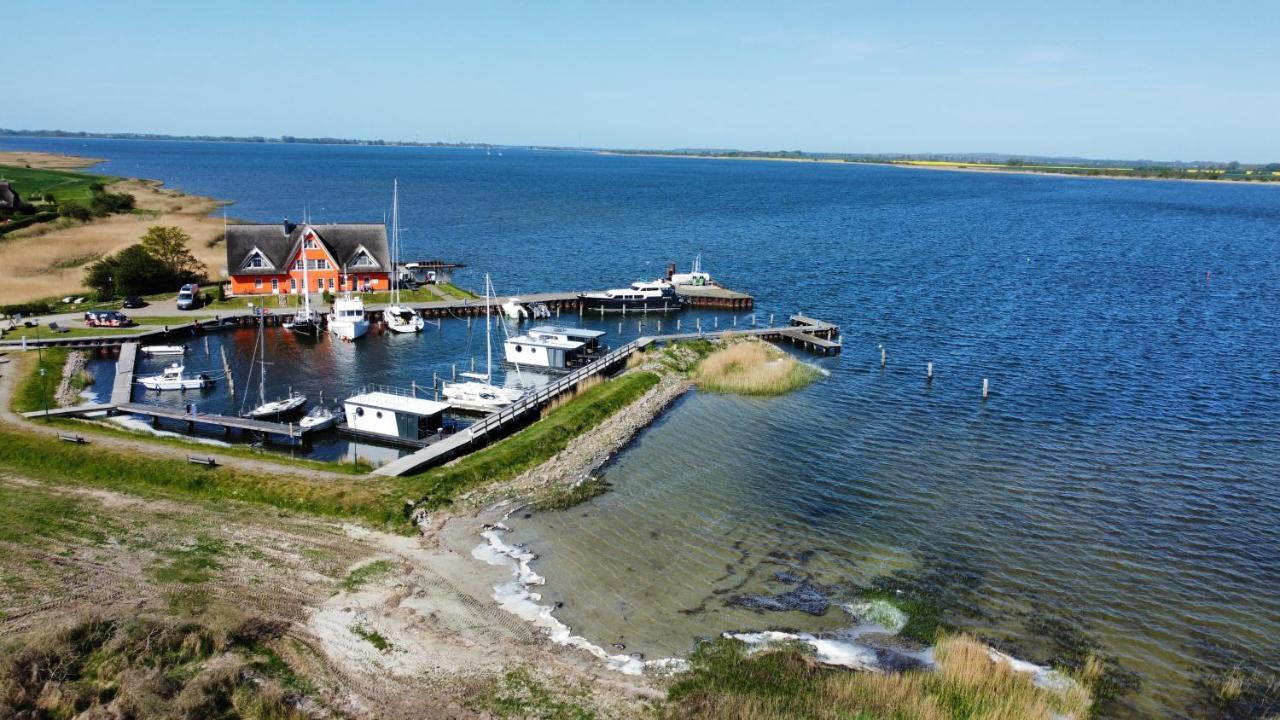Hausboote Und Fewo Vieregge Exterior foto